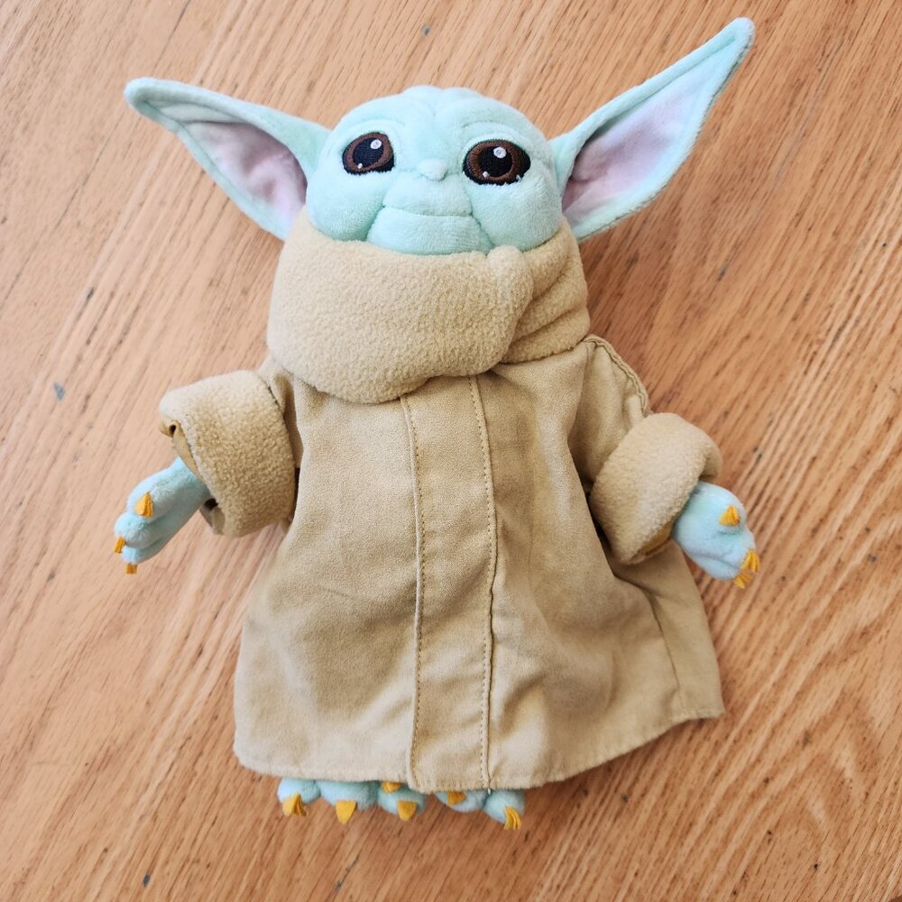 Disney Parks Star Wars 10" Baby Yoda Plush Toy